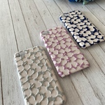 ふわり花びら　iPhoneケース