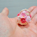 小さな花かご