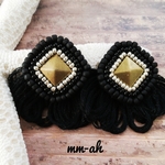 再販♥️3 スタッズ刺繍フープフリンジピアス#black