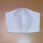 【再販】送料込み　ガーゼも使用大人用立体マスクA（白）