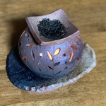 木の葉🍃の灯りが優しく揺れる茶香炉焼き締め陶器