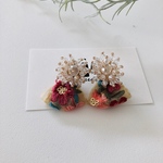 2way☆つぶつぶビーズと刺繍リボンピアス