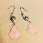パールシェルピアス