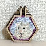 ★春sale★ミニ刺繍枠のハムスターキーホルダー