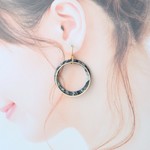 ダブルリング（ブラックマーブル）♡ピアス・イヤリング♪【K18・K14GF/14kgf対応】