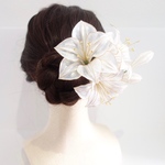 【受注生産】華やかなカサブランカのヘアコーム
