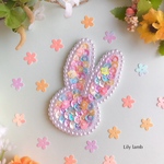 ビーズ刺繍のゆめかわうさぎ　※受注制作