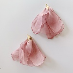 re:stock【4pcs pink color】シフォン花びらタッセル
