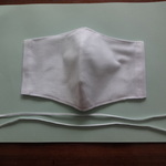 再販大人立体マスク　白　ポケット付き普通サイズ