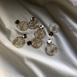 大ぶりクリアゴールドピアス／イヤリング