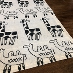 裏地付き　ブルー　キリンとラクダのランチョンマット  小学校サイズ 40×60