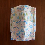 ガーゼ生地立体マスク　水彩フラワー＆ドロップドット　３枚セット