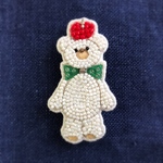 ビーズ刺繍ブローチ クマのぬいぐるみ 林檎