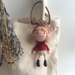 羊毛フェルトマスコット 赤ずきん