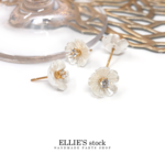 【4個】ニッケルフリー 銅製台座 パール調 アクリルフラワー スタッドピアス B 花びら5枚/直径10mm[ホワイト]【EAPA-009b】