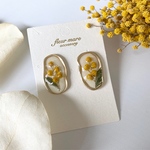 milky mimosa ピアス