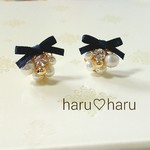 キラキラビジュー　＆　コットンパール　小さめサテンリボン　ピアス