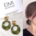 【EIMI】歪みゴールド×マットグリーンフープ＊ ピアス/イヤリング