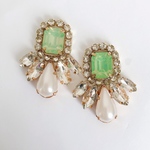 no932パールビジューピアス