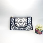 即発送可　ポケット付き　おしりふきケース ウエットティッシュケース　おしりふきポーチ　ダマスク柄