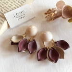 アイボリー ×ボルドー♢花びらイロとりどり♢2way earring 