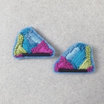 vivit×black刺繍ピアス
