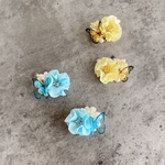 花と蝶のピアス*yellow　ピアス/イヤリング