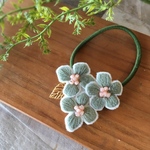 春のお花の刺繍ヘアゴム 