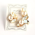 お花ビジューピアス×イヤーカフ　blue