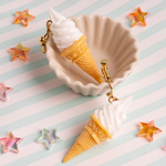 食品サンプル　ソフトクリームバニラ　イヤリング