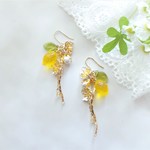 レモンの小枝ピアス(イヤリング）クリア