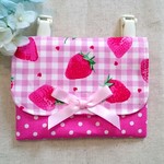 【再販】【クリップあり・なし選べます❤】移動ポケット  ハンドメイド いちご 春 