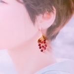 ぶどう ワイヤーラッピング 実り  収穫 紫 しずく  浴衣 夏 イヤリング ★たわわに実るぶどうのピアス