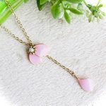 桜♡ネックレス　揺れる花びら
