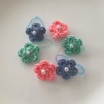 ゴム替え出来る★刺繍糸で編んだお花モチーフの髪ゴム★ベビー用