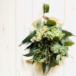 玄関.お部屋のインテリア♪リボン付きカモミールスワッグA