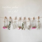 パステルカラーのガーランド