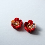 【再販】ちりめん細工　梅ピアス