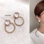 ✴︎再販売✴︎ゴールドデザインフープとカボションピアス
