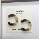 クリアブラウンのフープ　ピアス