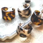 大好評　再入荷！！！冬色 べっ甲　ピアス