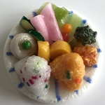 今日のお昼はおにぎりランチ♪🍙