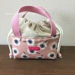 再８♡　洗える！保冷お弁当用バッグ　幼児・子供用サイズ　女の子用　花柄　nina　バオッコー　ピンク