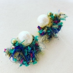カラフル毛糸のコットンパールピアス