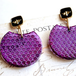 ピアス*Bee comb*ミツバチ*はちみつ*飴色*パープル