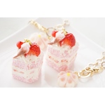 【再販】プチ桜ケーキ　バッグチャーム