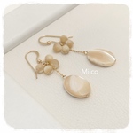 <K14GF>マザーオブパールのピアス