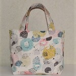 はりねずみ柄　バック内ポケット付き