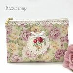 ❤︎パープルの薔薇柄❤︎ペタンコポーチ❤︎319-1