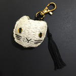 猫さん刺繍キーホルダー（しろ）
